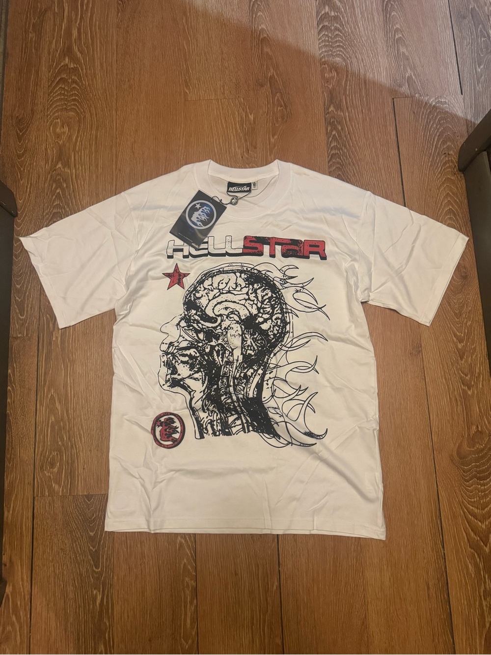 Hellstar Cranium Tee ‘White’

Size: S